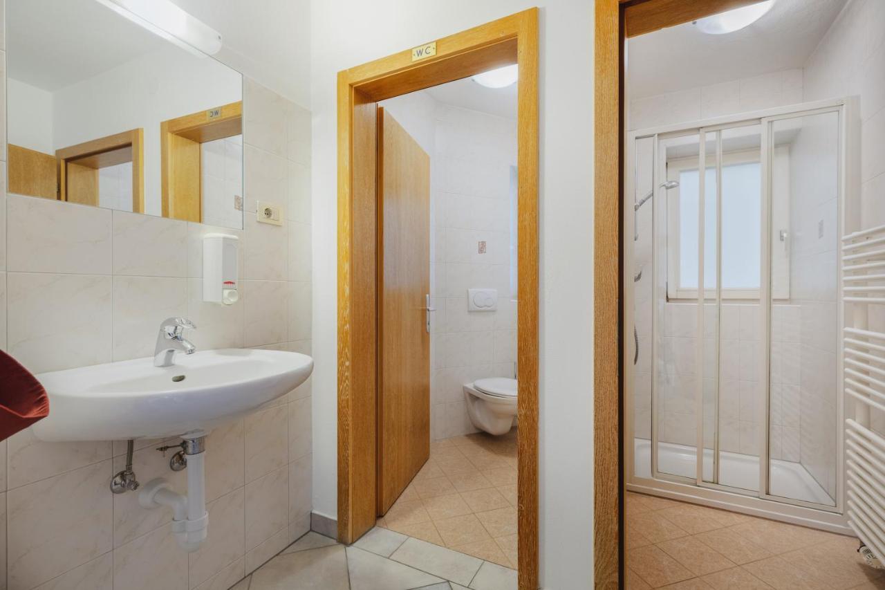 Pension Ortlerblick Mals im Vinschgau Exterior foto